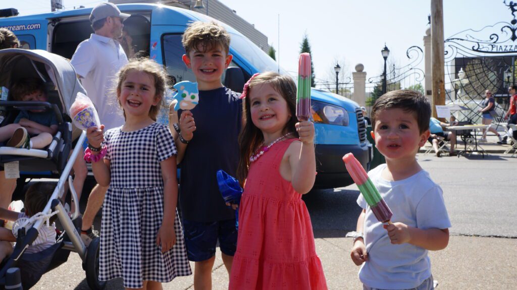 St. Louis Ice Cream Cart — Local Flavors & Event Rentals